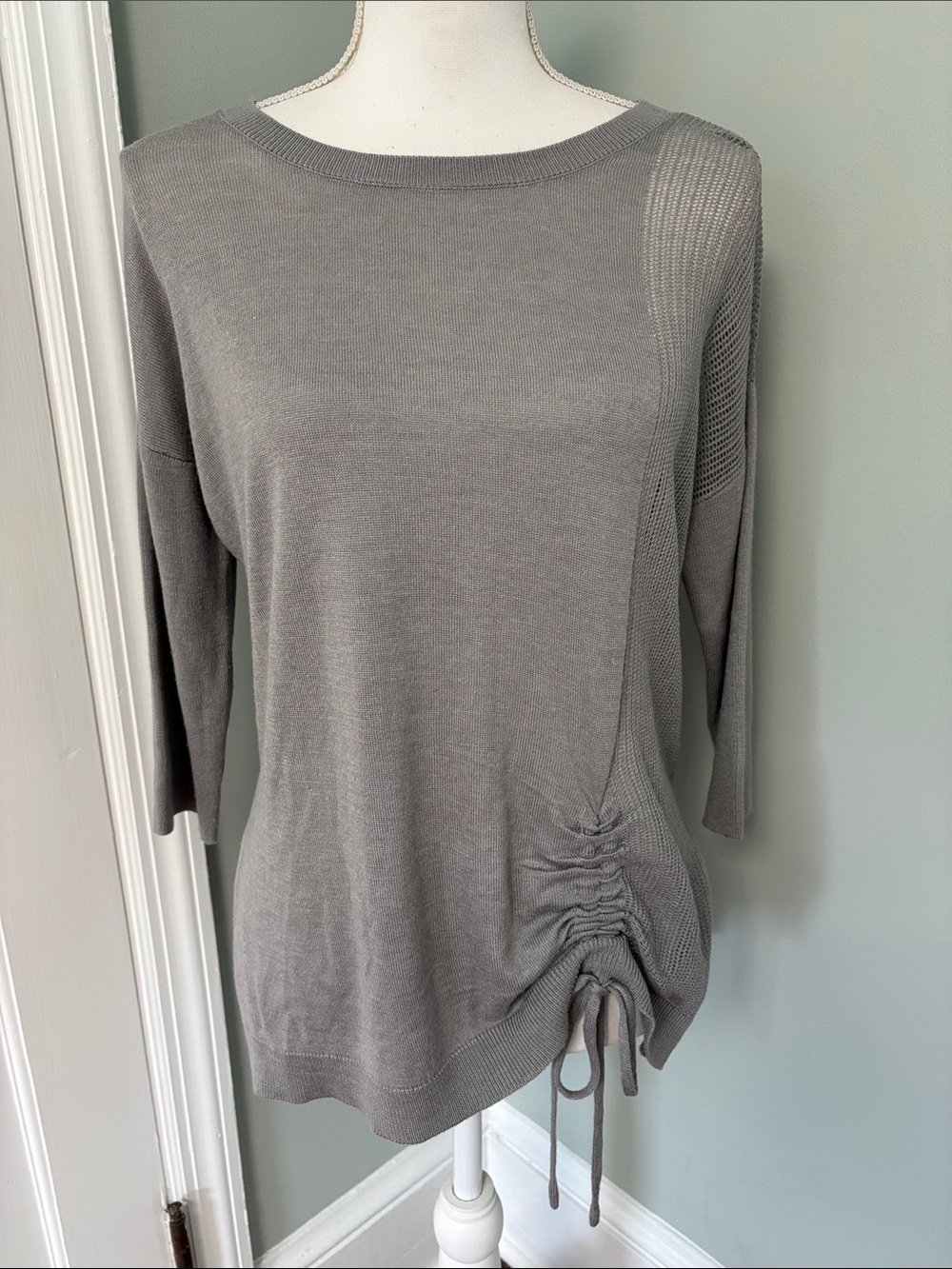 Matty M Light Gray Knit Pullover Drawstring Lightweight 3/4 Sleeve Small